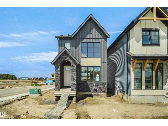 98 Juniper WD, Fort Saskatchewan, Alberta T8L3S4