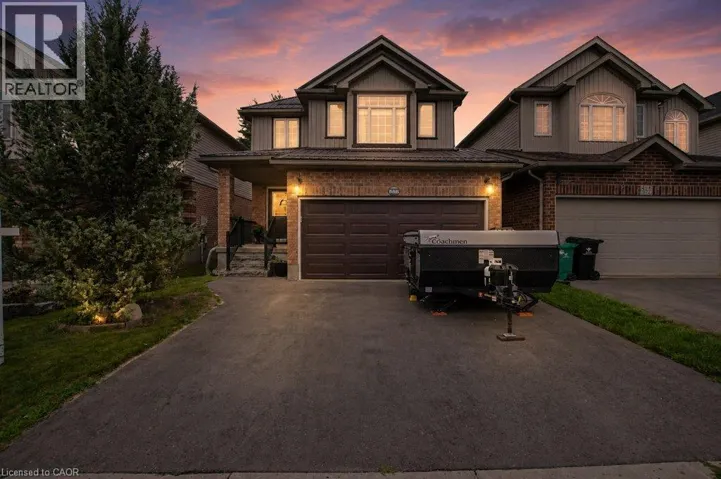 568 ROBERT FERRIE Drive, Kitchener, Ontario N2P2T8