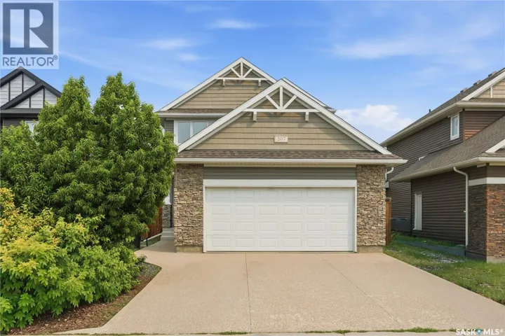207 Kolynchuk MANOR, Saskatoon, Saskatchewan S7T0W4