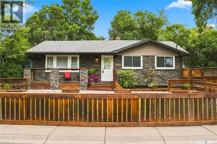 1409 Shannon ROAD, Regina, Saskatchewan S4S5L4