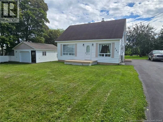 263 Parc, Beresford, New Brunswick E8K2E9