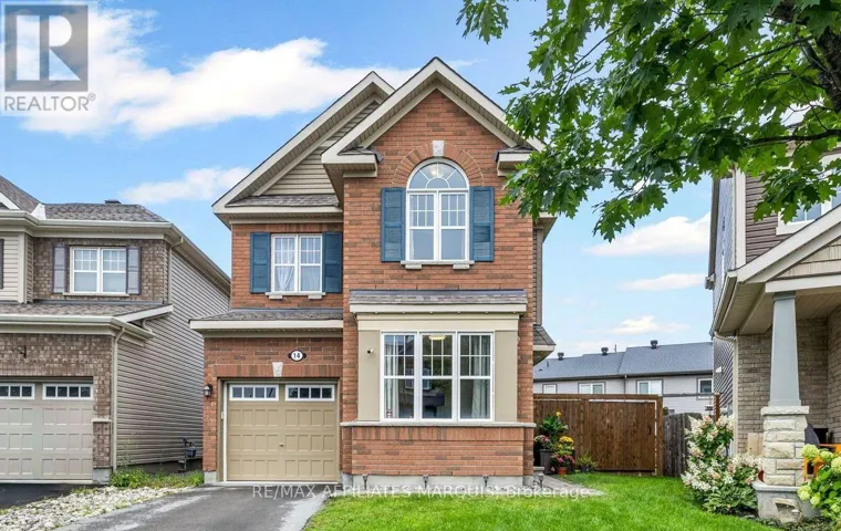 14 SWEETBAY CIRCLE, Ottawa, Ontario K2S0W8