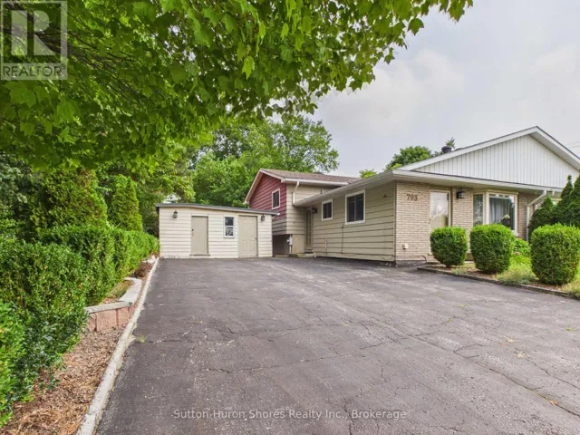 793 RUBY STREET, Saugeen Shores, Ontario N0H2C4