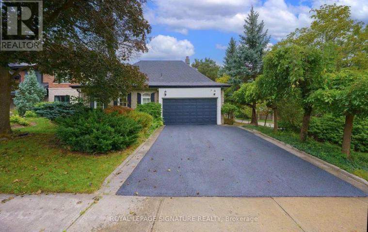 46 CARAVAN DRIVE, Toronto (Banbury-Don Mills), Ontario M3B1N3