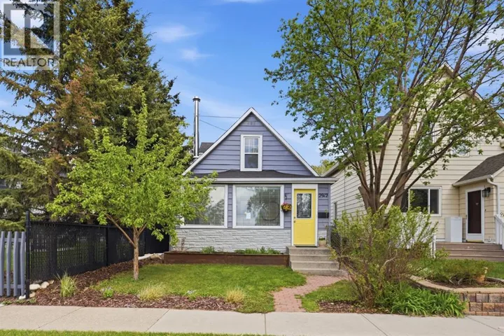 2912 17 Street SE, Calgary, Alberta T2G3W3