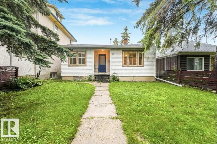 9824 91 AV NW, Edmonton, Alberta T6E2T6