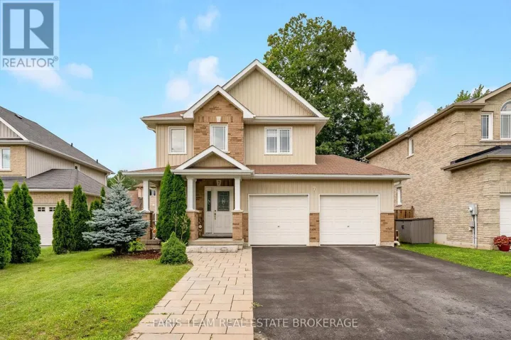 7 MANCINI DRIVE, Essa (Angus), Ontario L0M1B1