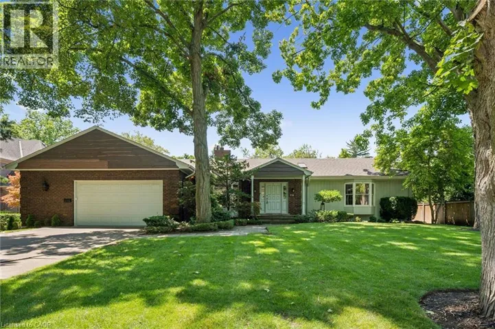 138 APPLEBY Place, Burlington, Ontario L7L2X1