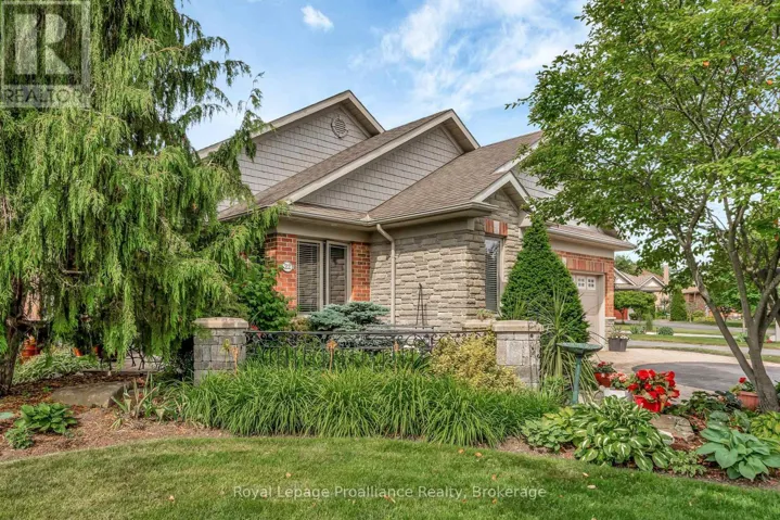 22 TRILLIUM COURT, Belleville (Belleville Ward), Ontario K8P5M5