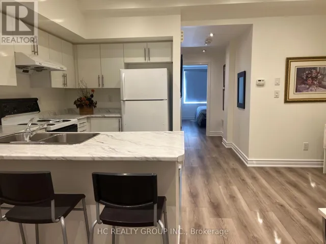 26 - 15 EATON PARK LANE, Toronto (L'Amoreaux), Ontario M1W0A5