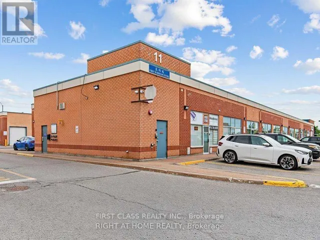29 - 11 FAIRBURN DRIVE, Markham (Buttonville), Ontario L6G0A4