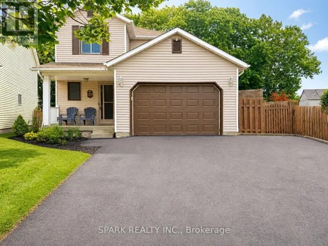 23 RANNIE COURT, Thorold (Confederation Heights), Ontario L2V4X2