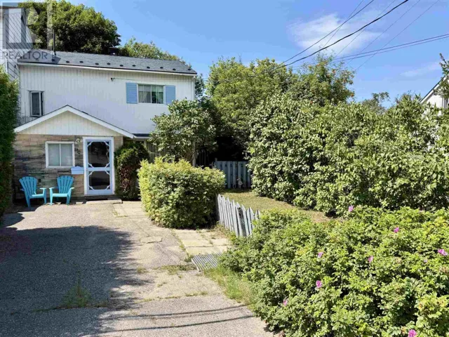 89C Spruce AVE, Elliot Lake, Ontario P5A2C1