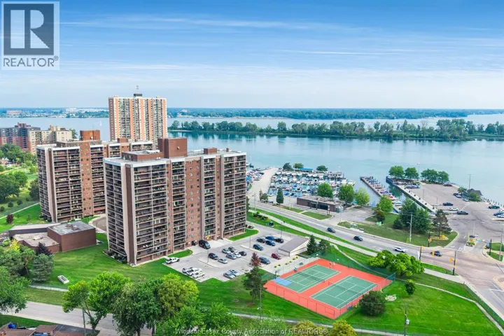 9099 Riverside DRIVE East Unit# 319E, Windsor, Ontario N8S4P9