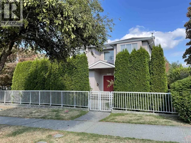 699 W 29TH AVENUE, Vancouver, British Columbia V5Z2J1