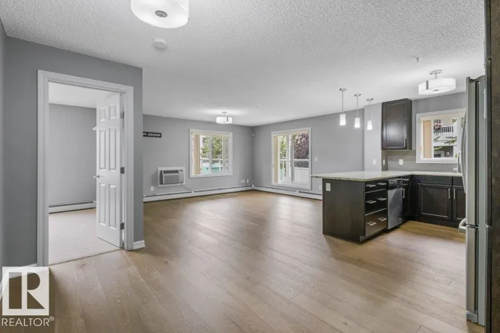 #117 2203 44 AV NW, Edmonton, Alberta T6T0T1