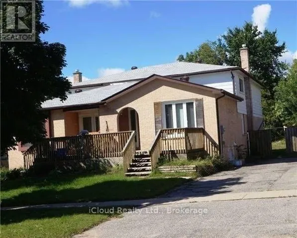 36 SYLVIA STREET, Barrie (Grove East), Ontario L4M5J4
