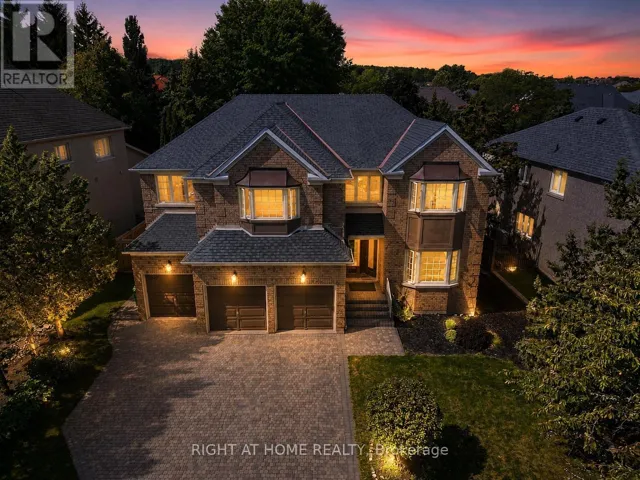 2427 ERIN CENTRE BOULEVARD, Mississauga (Central Erin Mills), Ontario L5M5B3
