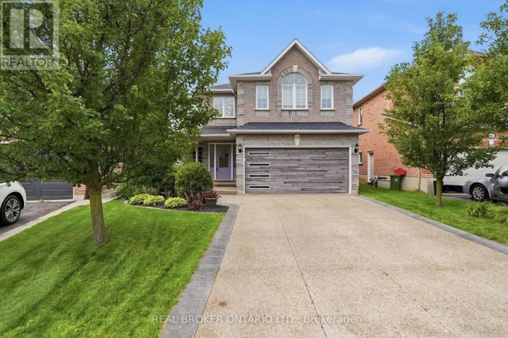 34 KEEWAYDIN STREET, Hamilton (Waterdown), Ontario L0R2H6