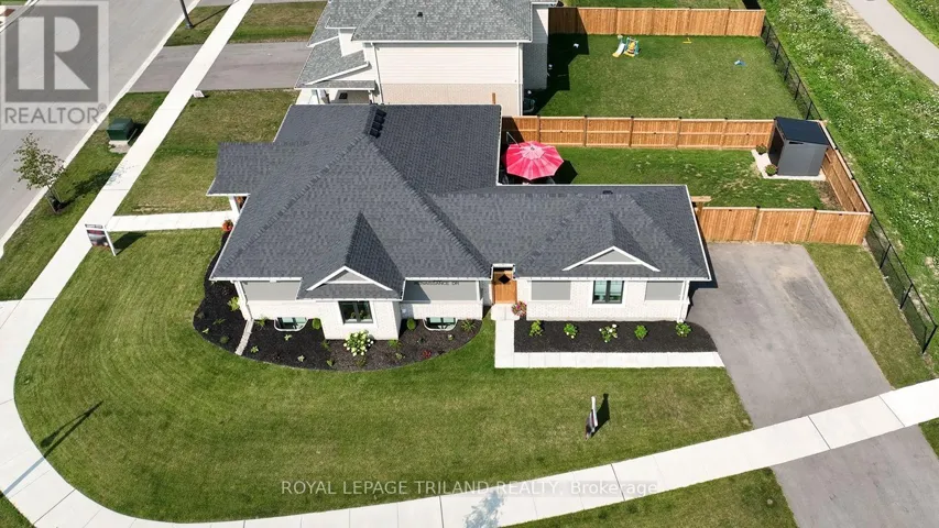 138 RENAISSANCE DRIVE, St. Thomas, Ontario N5R0P1
