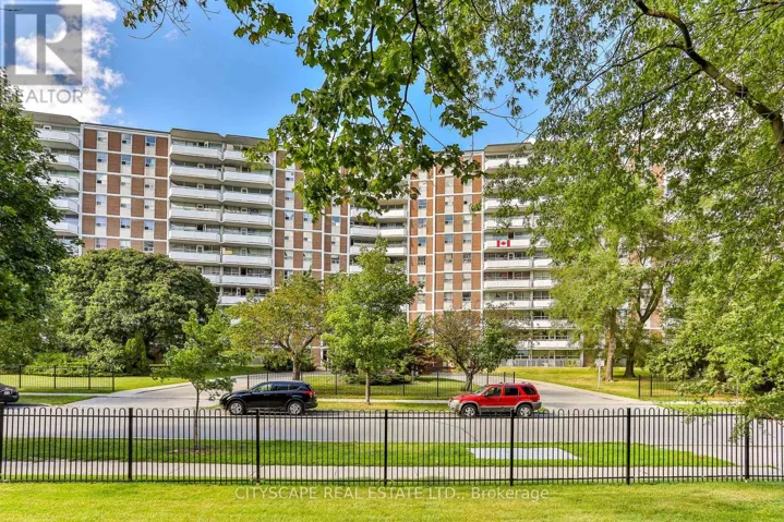 719 - 100 ROWENA DRIVE, Toronto (Parkwoods-Donalda), Ontario M3A1P9