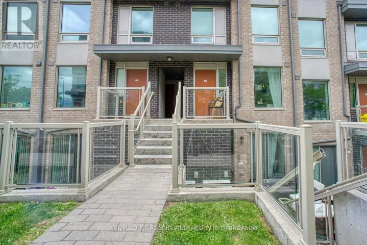 221 - 7 APPLEWOOD LANE E, Toronto (Etobicoke West Mall), Ontario M9C0C1