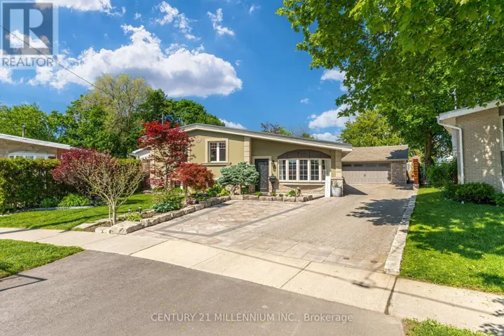 26 ALSTON COURT, Brampton (Brampton East), Ontario L6W3B6