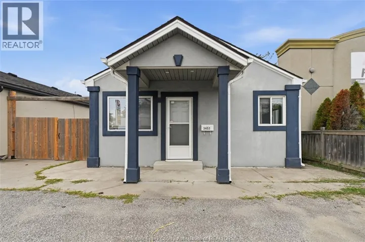 3453 WALKER ROAD, Windsor, Ontario N8W3S2