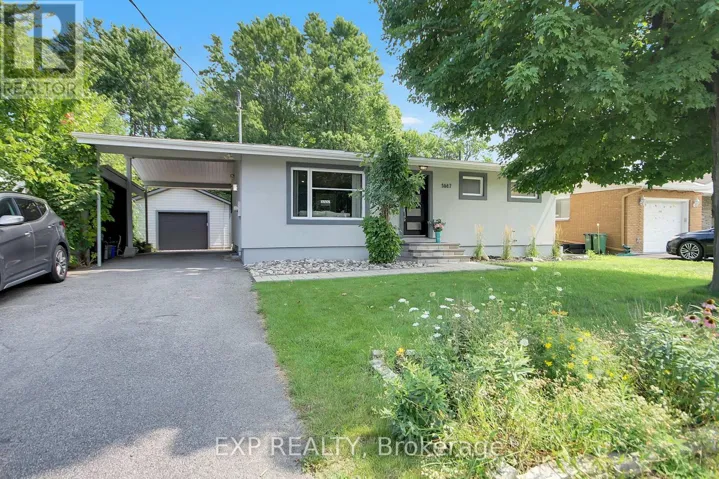 1447 MAXIME STREET, Ottawa, Ontario K1B4E7