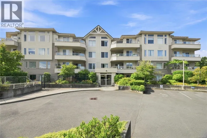 303 3700 Carey Rd, Saanich, British Columbia V8Z4C2