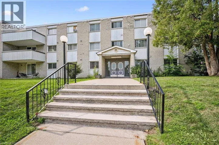 6 WALTON Avenue Unit# 107, Kitchener, Ontario N2C2B5