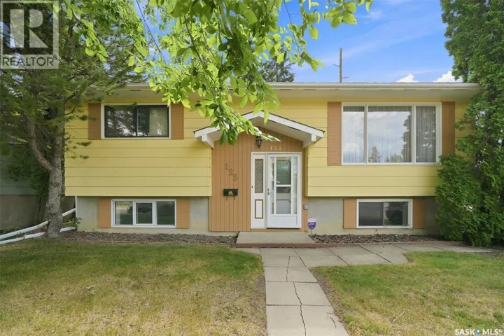 125 Arnason CRESCENT, Saskatoon, Saskatchewan S7H4M7