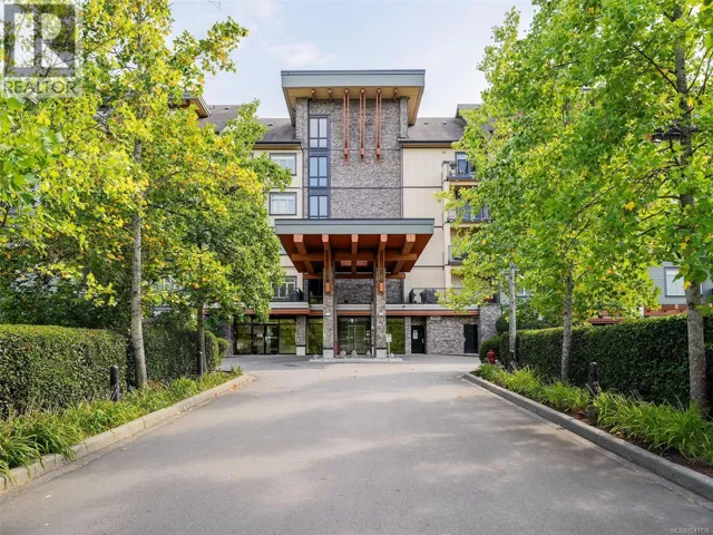 402 623 Treanor Ave, Langford, British Columbia V9B0B1