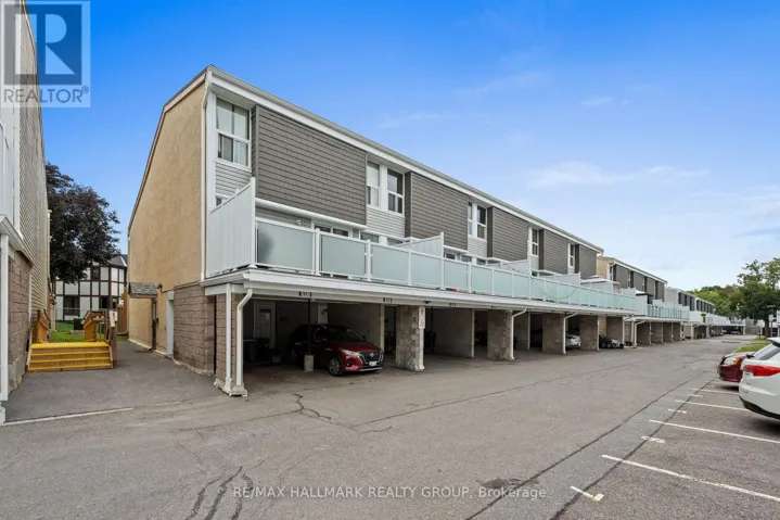 64 - 3415 UPLANDS DRIVE, Ottawa, Ontario K1V9N4