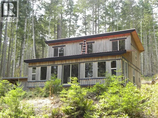 66 SPRING BAY Rd, Lasqueti Island, British Columbia V0R2J0
