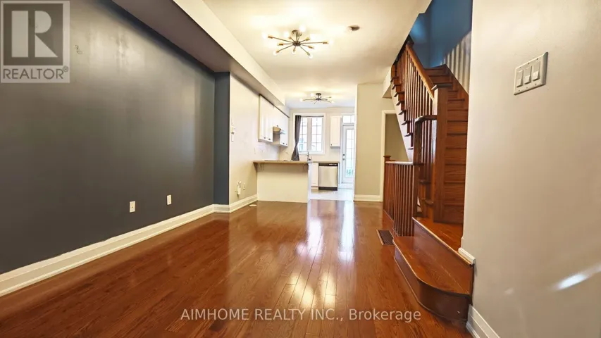 40 RAFFEIX LANE, Toronto (Regent Park), Ontario M5A0G5