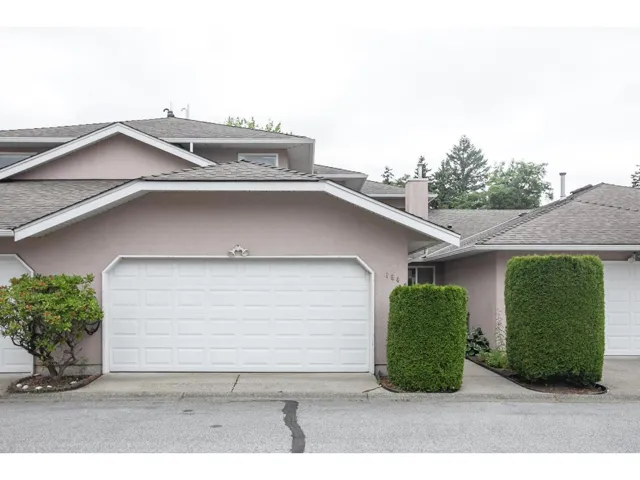 15501 89A AVENUE, Surrey, British Columbia V3R0Z5