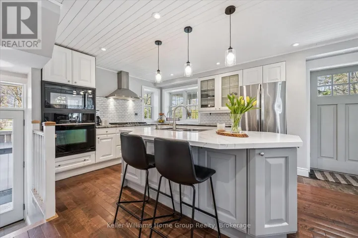 3 DUNDAS STREET W, Erin, Ontario N0B1T0