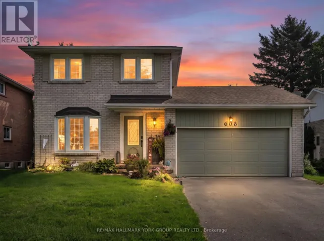 606 HAINES ROAD, Newmarket (Bristol-London), Ontario L3Y6V5