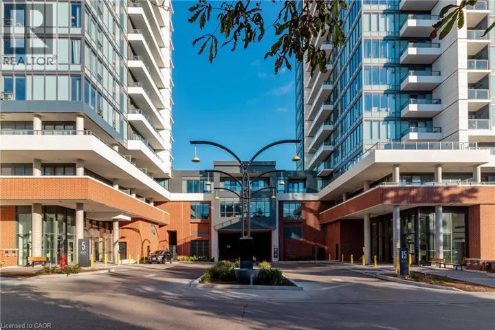 15 S WELLINGTON Street Unit# 1711, Kitchener, Ontario N2G0E3