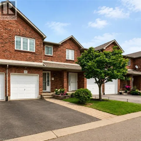 1860 UPPER GAGE Avenue Unit# 15, Hamilton, Ontario L8W3Y6