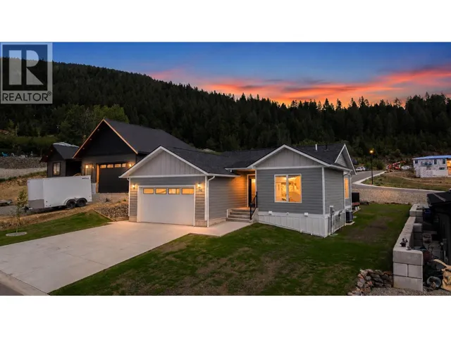 712 Mountain View Crescent, Creston, British Columbia V0B1G5