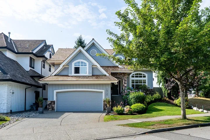 15730 34 AVENUE, Surrey, British Columbia V3Z3Y4