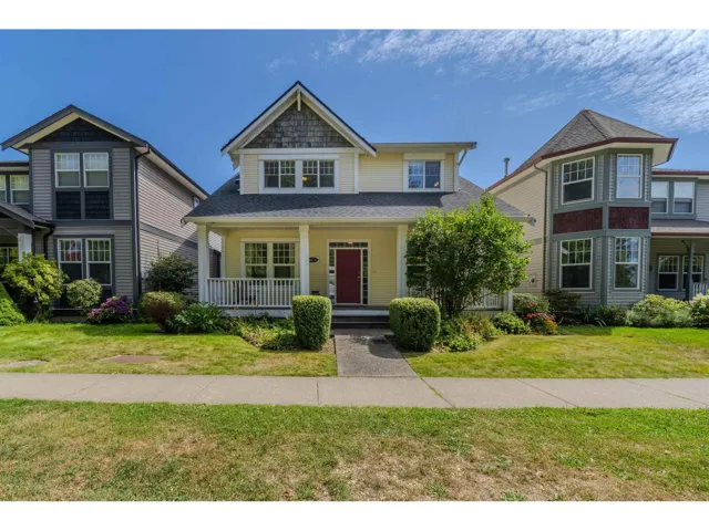 36256 STEPHEN LEACOCK DRIVE, Abbotsford, British Columbia V3G3C4