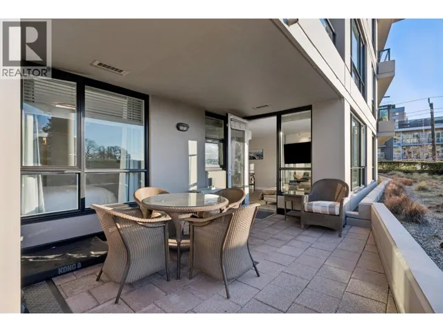 308 160 W 3RD STREET, North Vancouver, British Columbia V7M0A9