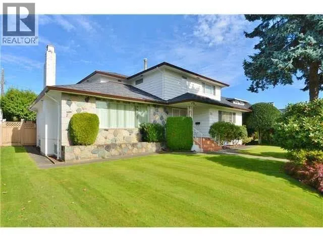 735 W 54TH AVENUE, Vancouver, British Columbia V6P1M3