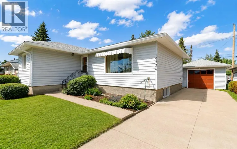 10226 110 Avenue, Grande Prairie, Alberta T8V1S7