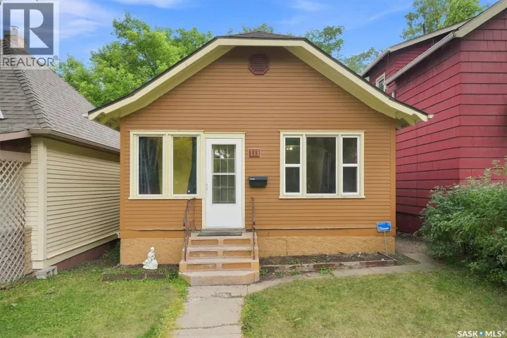 111 9TH STREET E, Saskatoon, Saskatchewan S7N0A1