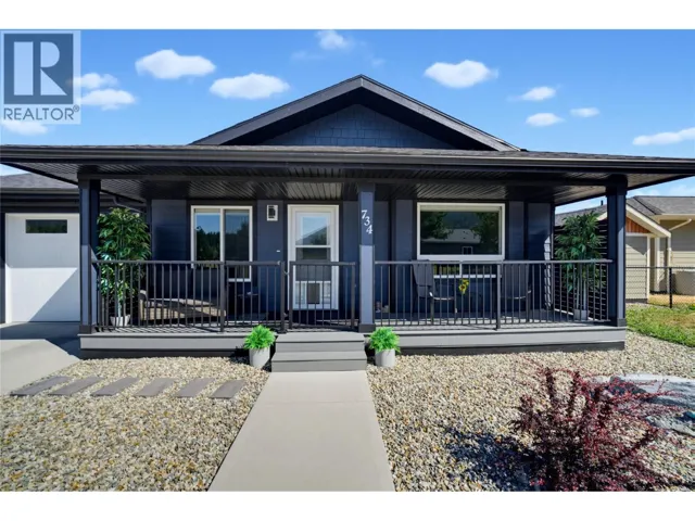 734 Elderberry Walk, Sicamous, British Columbia V0E2V0
