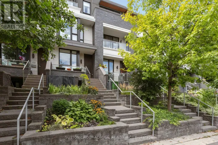 492 SHAW STREET, Toronto (Palmerston-Little Italy), Ontario M6G3L3
